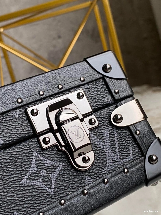 WIS CHANELUTCH VUITTON BOX LOUIS 0816